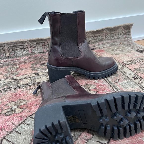 L'idea Lori's Shoes Italian Leather Lug sole Boot - Size 37 - Picture 3 of 3